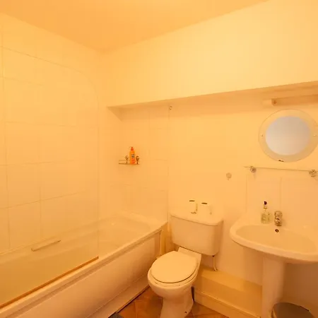 15 Hogans Sq Hogans Place Dublin 2 *